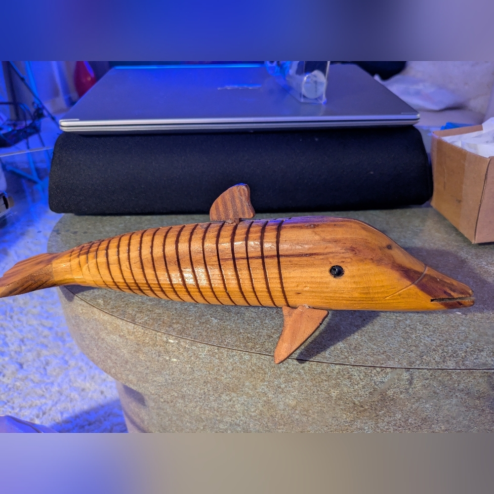 Brown Ribbed Wooden Fish Decor Accessory